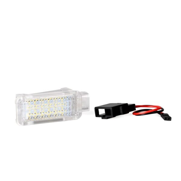 clb105_02 LED sisevalgusti 18SMD AUDI