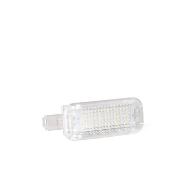 clb106_02 LED jalaruumi valgusti 18SMD AUDI