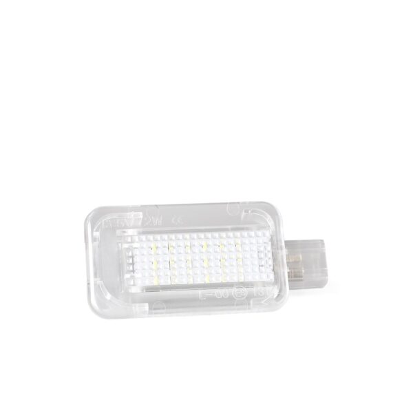 clb112_02 LED pagasiruumi valgus 18SMD HONDA