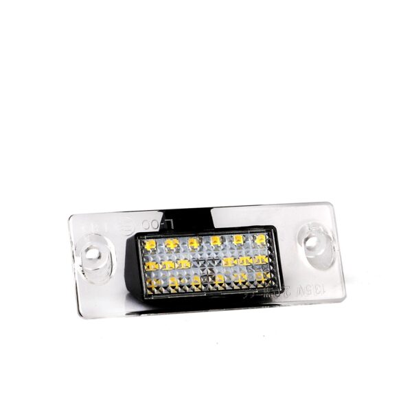 clp102_02 LED numbrimärgi tuli AUDI A4-2 18SMD