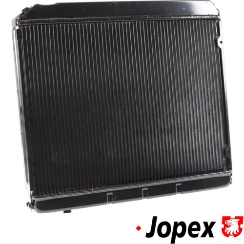 8314200300 Radiaator, 430x570x40 mm. Valmistatud alumiiniumist. RHD sõidukitele