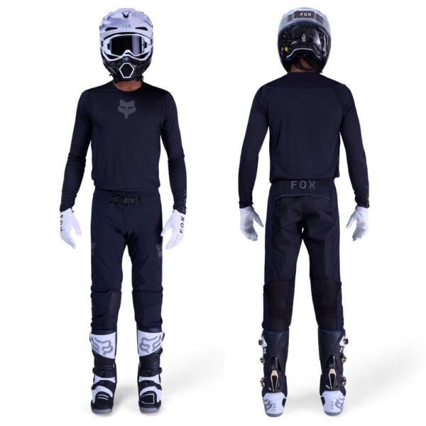 Flexair Blackout Motokrossiriided Fox Flexair Blackout