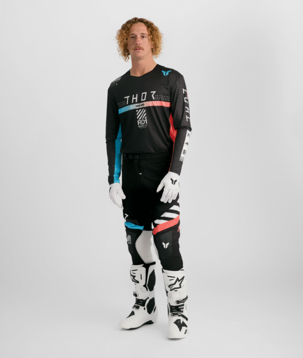 THOR Sportmode Synth must Motokrossiriided THOR Sportmode Synth must