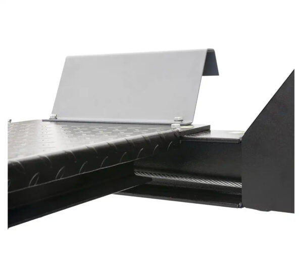 Poolautomaatne neljapostiga tõstuk 4T - REDATS L-400