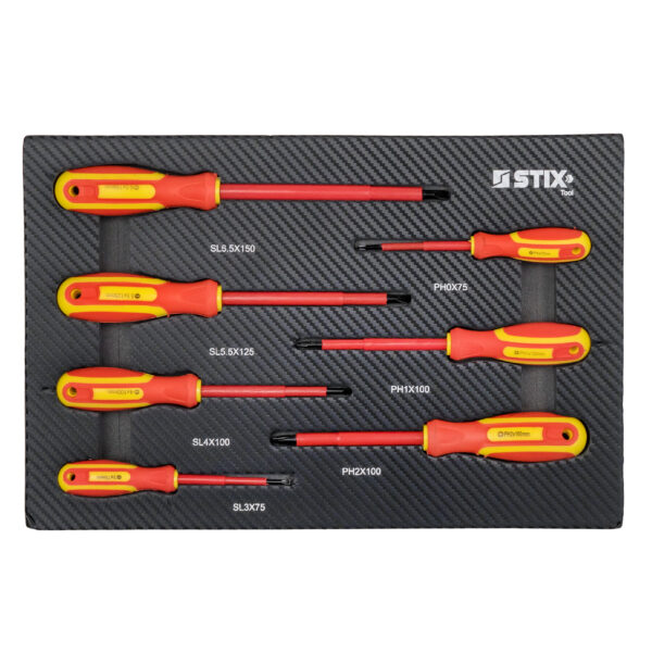 Tööriistakäru tööriistadega 451 osa