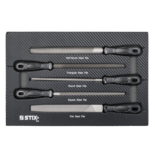 Tööriistakäru tööriistadega 451 osa