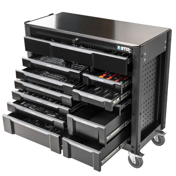 Tööriistakäru tööriistadega 451 osa