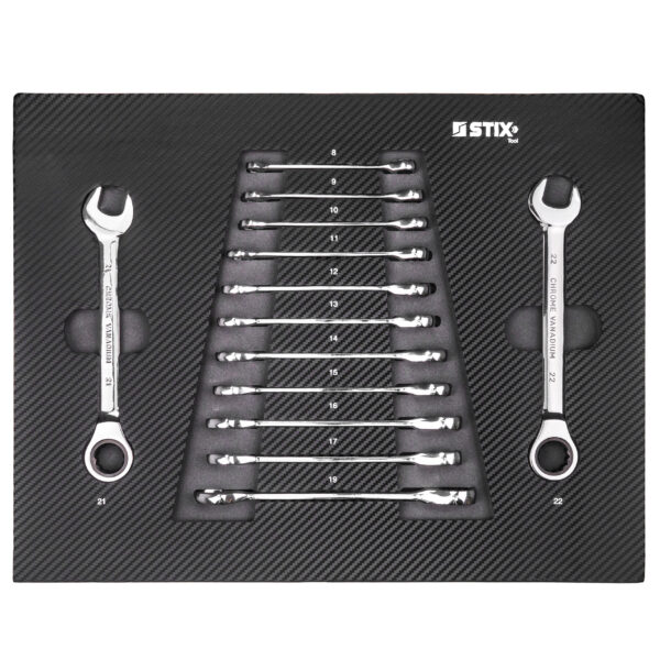 Tööriistakäru tööriistadega 451 osa